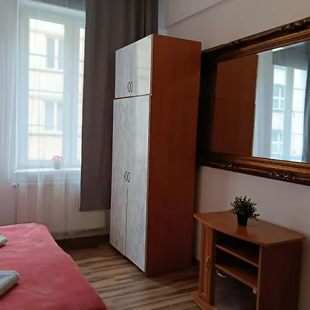 Lägenhet For Guests